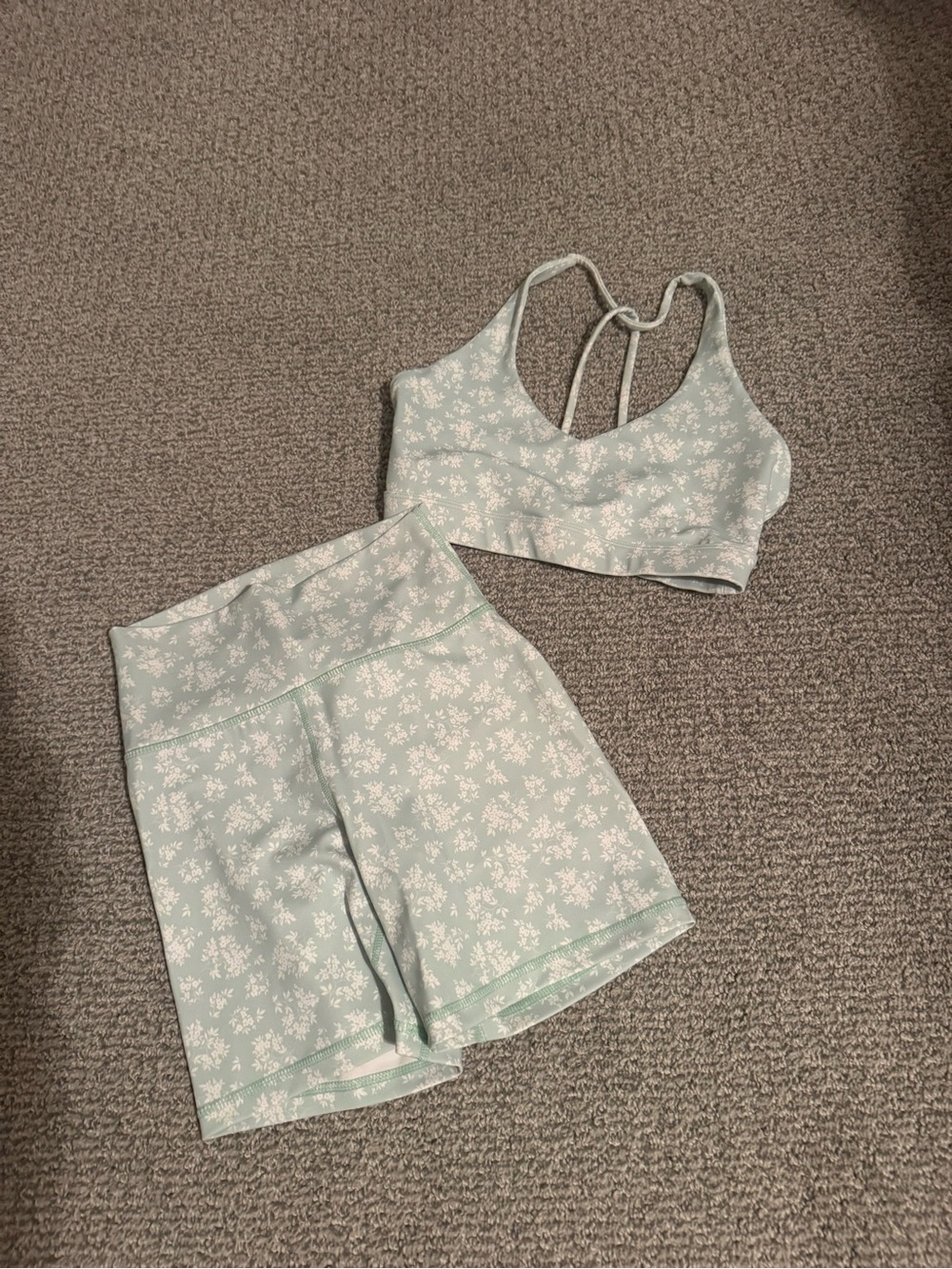 Mint Floral Strappy Sports Bra and shorts set for Women